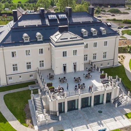 Palac Komierowo Sępólno Krajeńskie Buitenkant foto