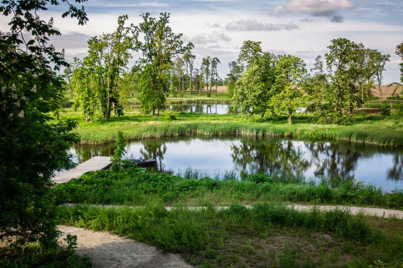 Palac Komierowo Sępólno Krajeńskie Buitenkant foto