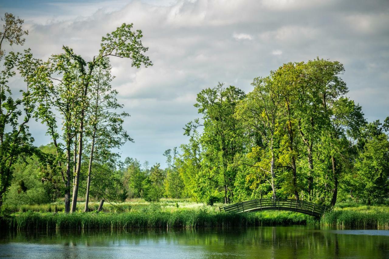 Palac Komierowo Sępólno Krajeńskie Buitenkant foto