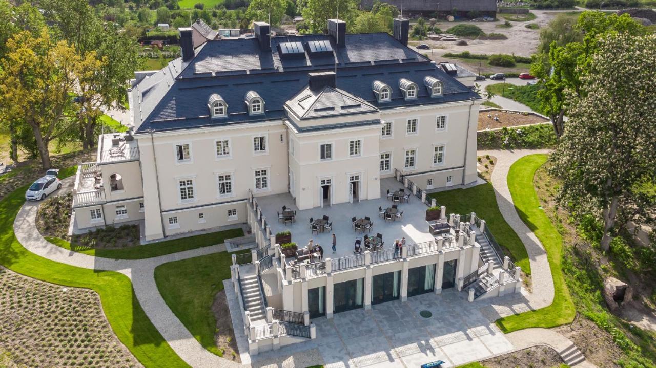 Palac Komierowo Sępólno Krajeńskie Buitenkant foto